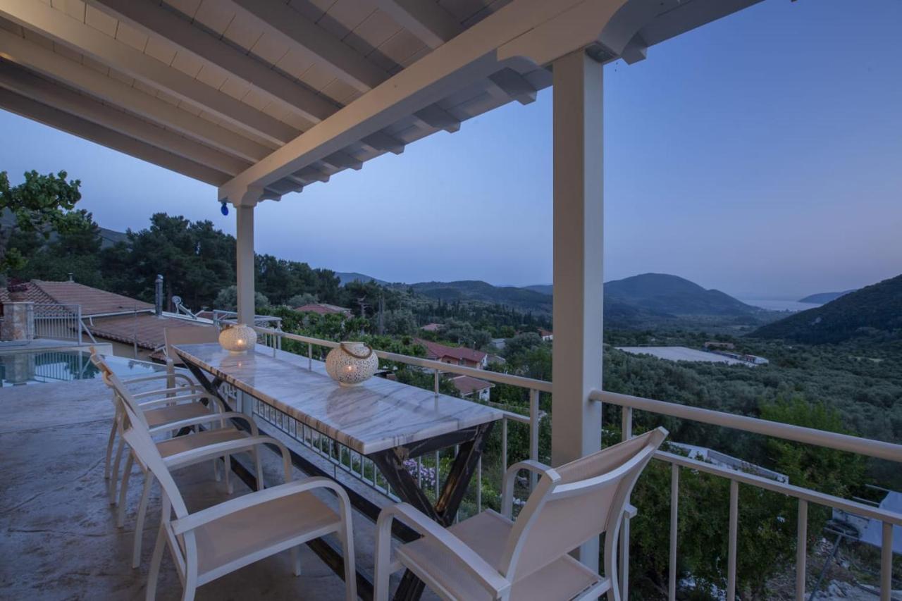 Panoutsis Villa - Sivros Lefkada Extérieur photo