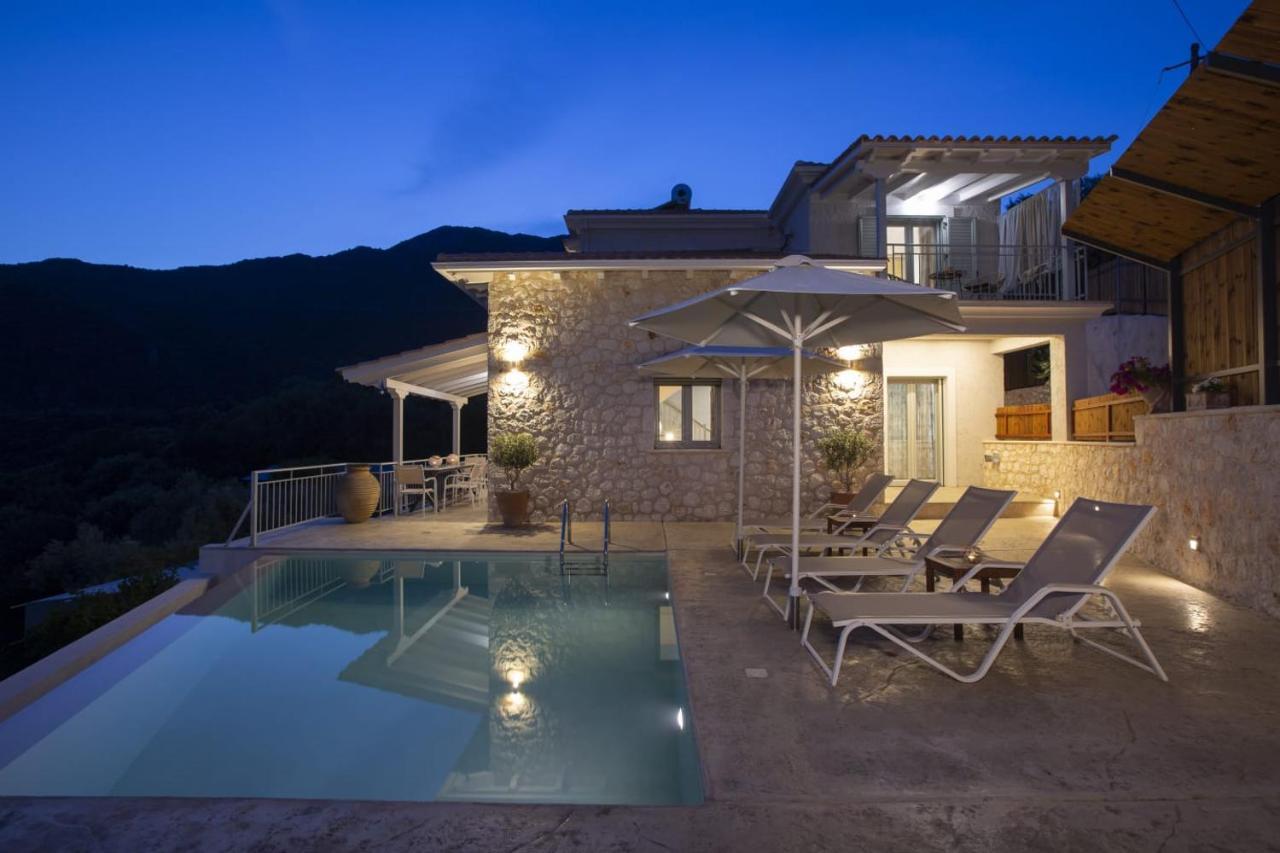 Panoutsis Villa - Sivros Lefkada Extérieur photo