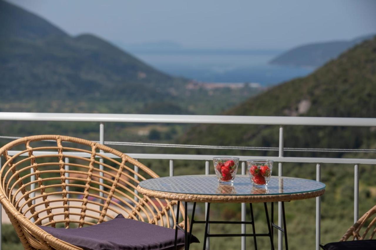 Panoutsis Villa - Sivros Lefkada Extérieur photo