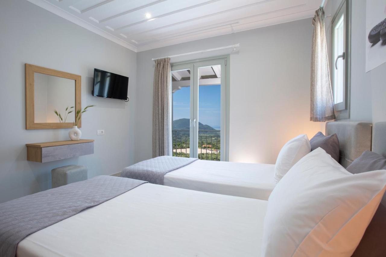 Panoutsis Villa - Sivros Lefkada Extérieur photo
