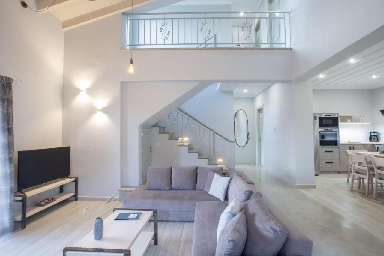 Panoutsis Villa - Sivros Lefkada Extérieur photo