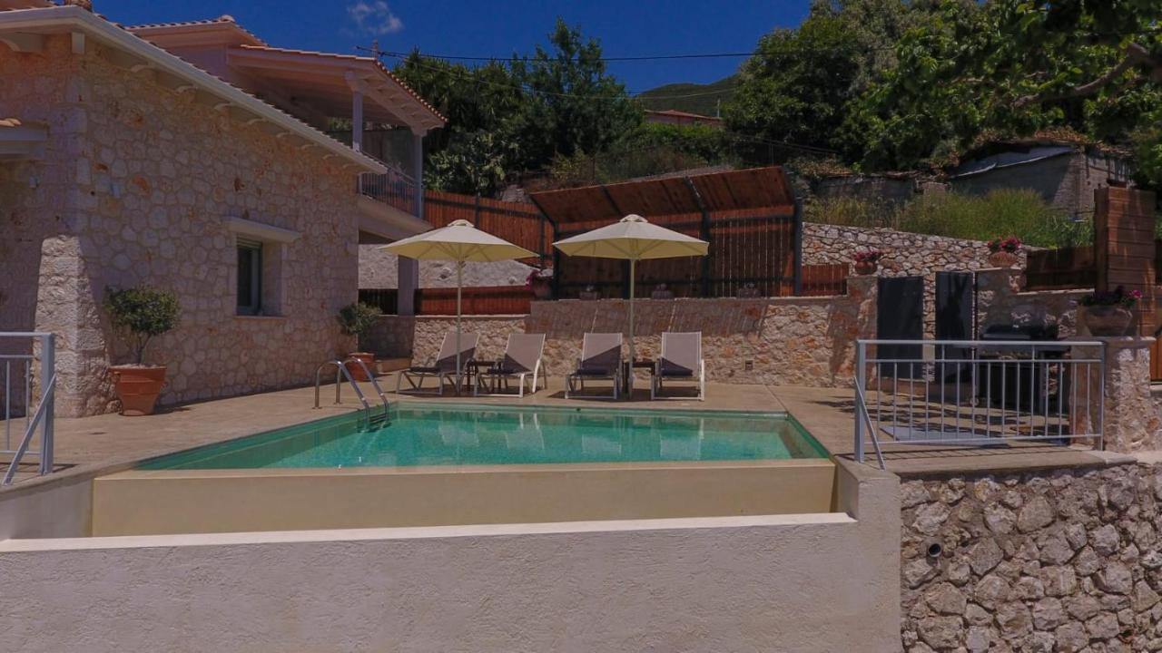Panoutsis Villa - Sivros Lefkada Extérieur photo